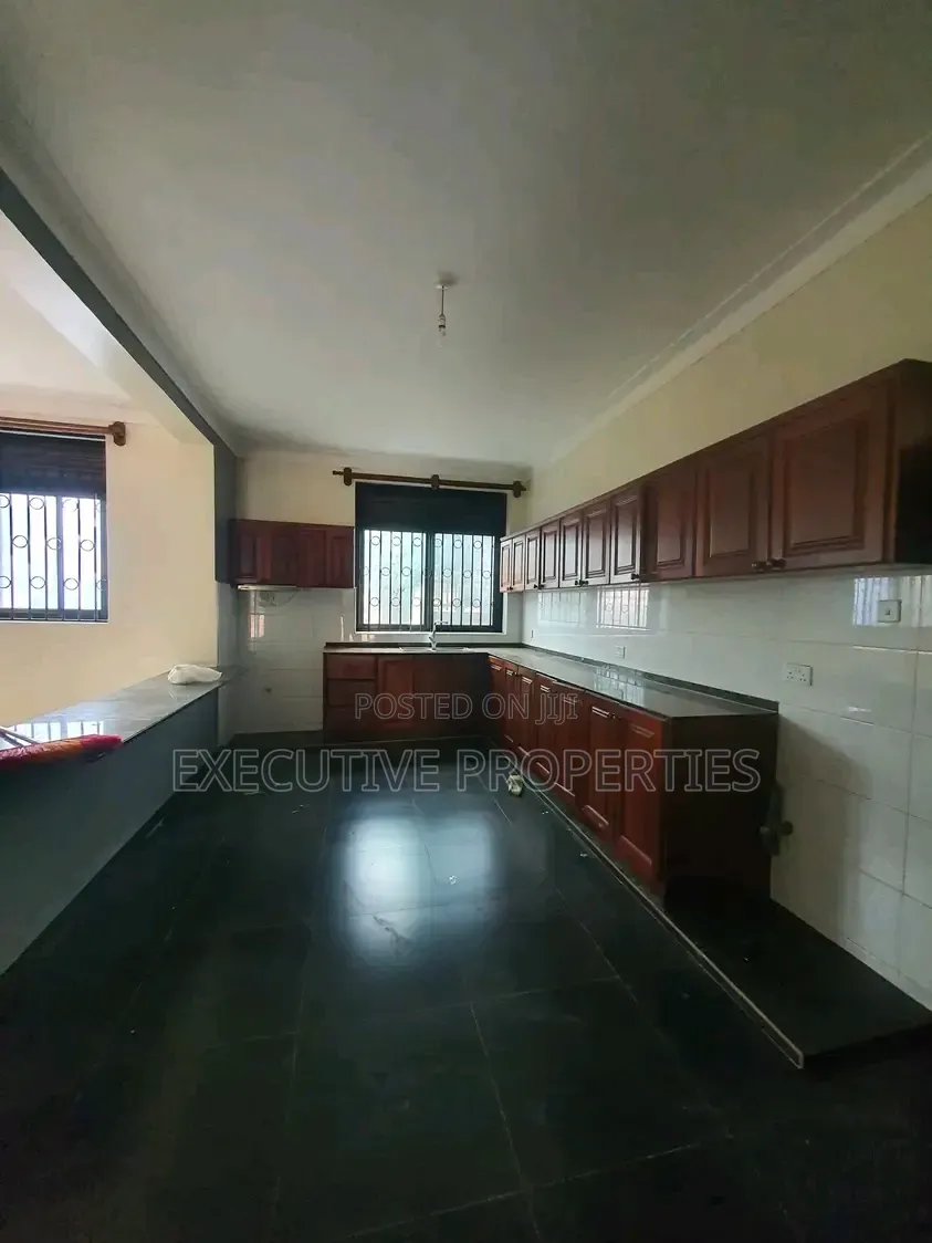 3bdrm Apartment in Munyonyo, Central Division for rent in Central Division