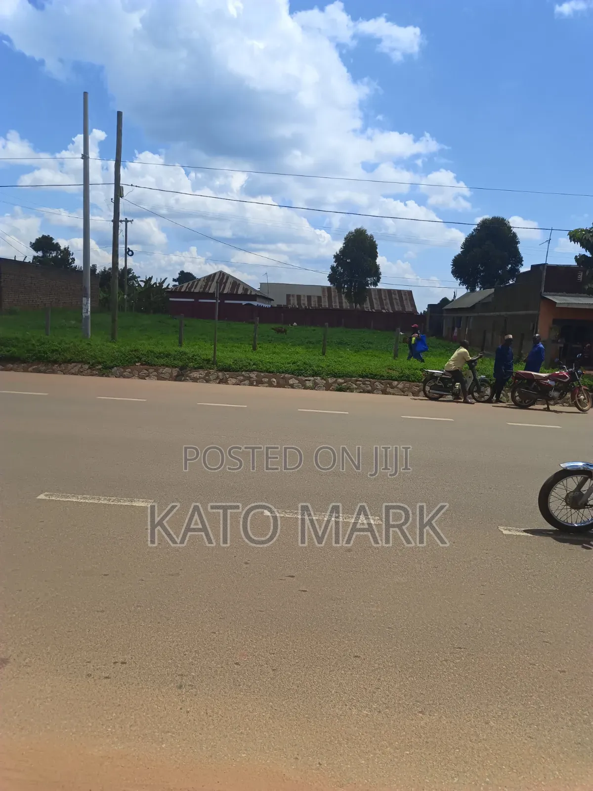 100*100ft Plot Located at Nagalama in Mukono TC