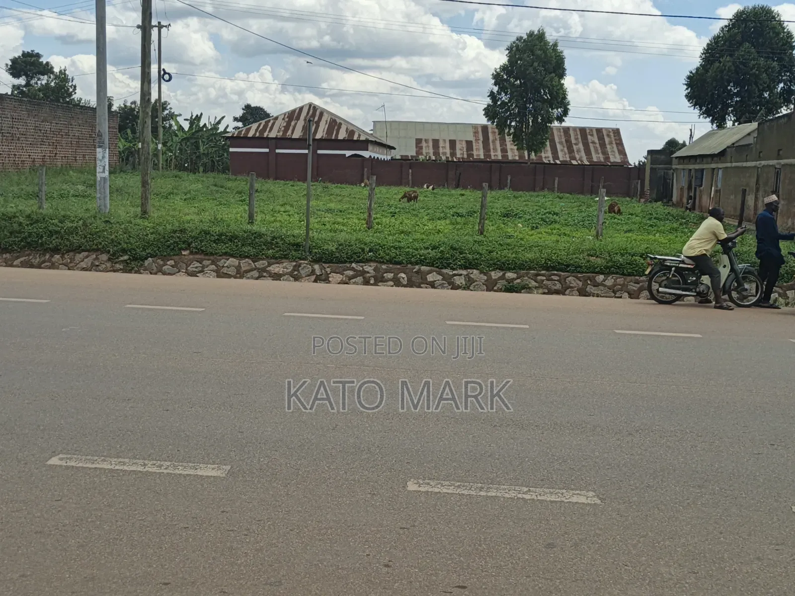 100*100ft Plot Located at Nagalama in Mukono TC
