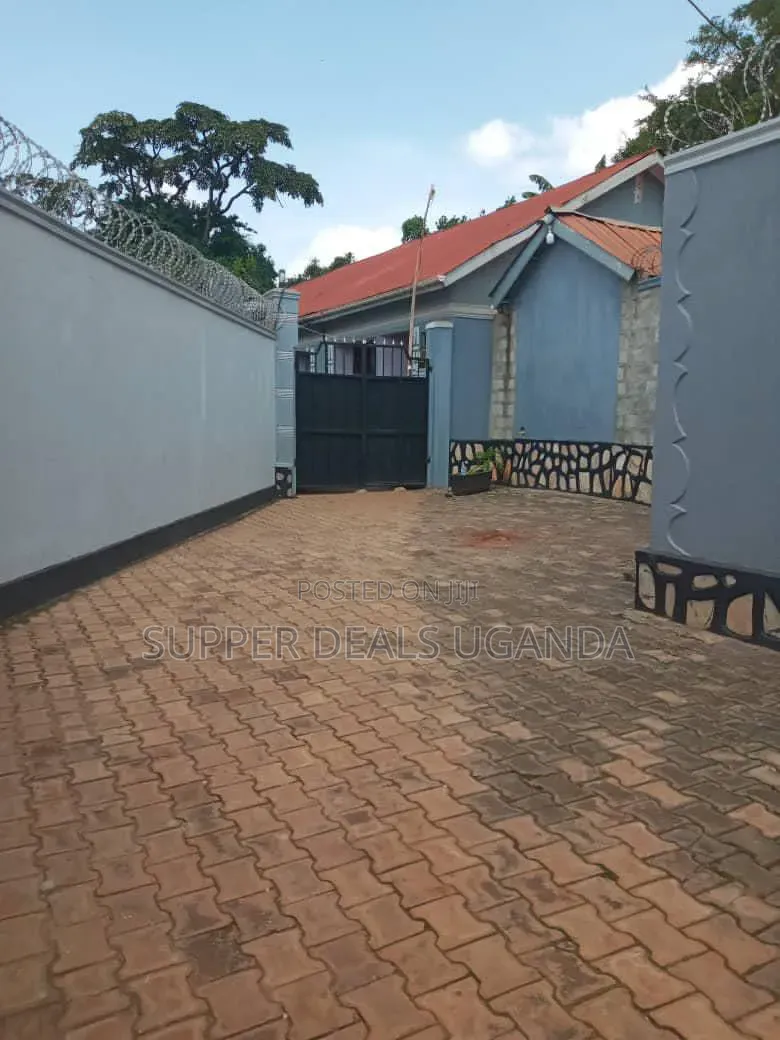1bdrm Bungalow in Kyanja, Nakawa for sale in Nakawa