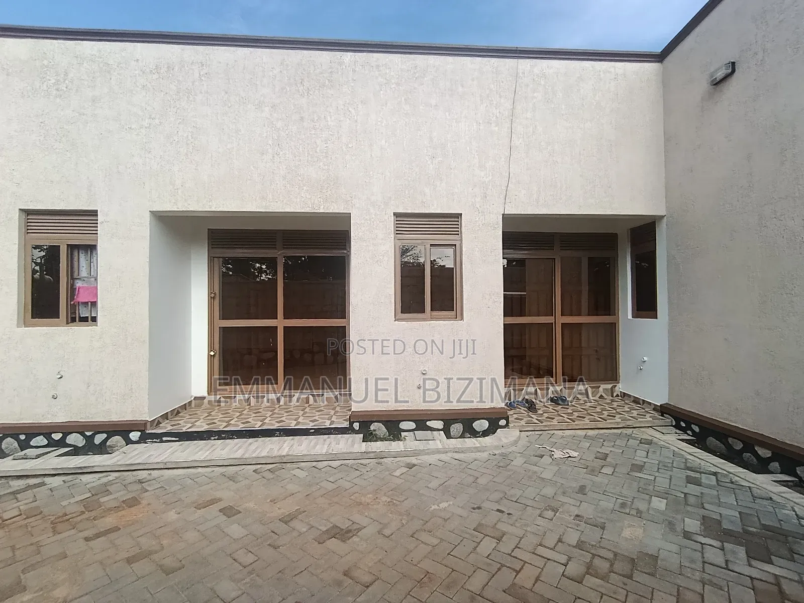 Shops + Rentals for Sale Kira Town in Central Division