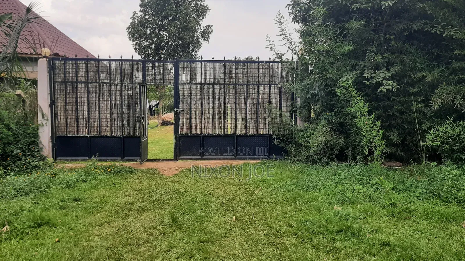 Bamba Plot for Sale Near Twin Brook SCH in Wakiso / Wakiso