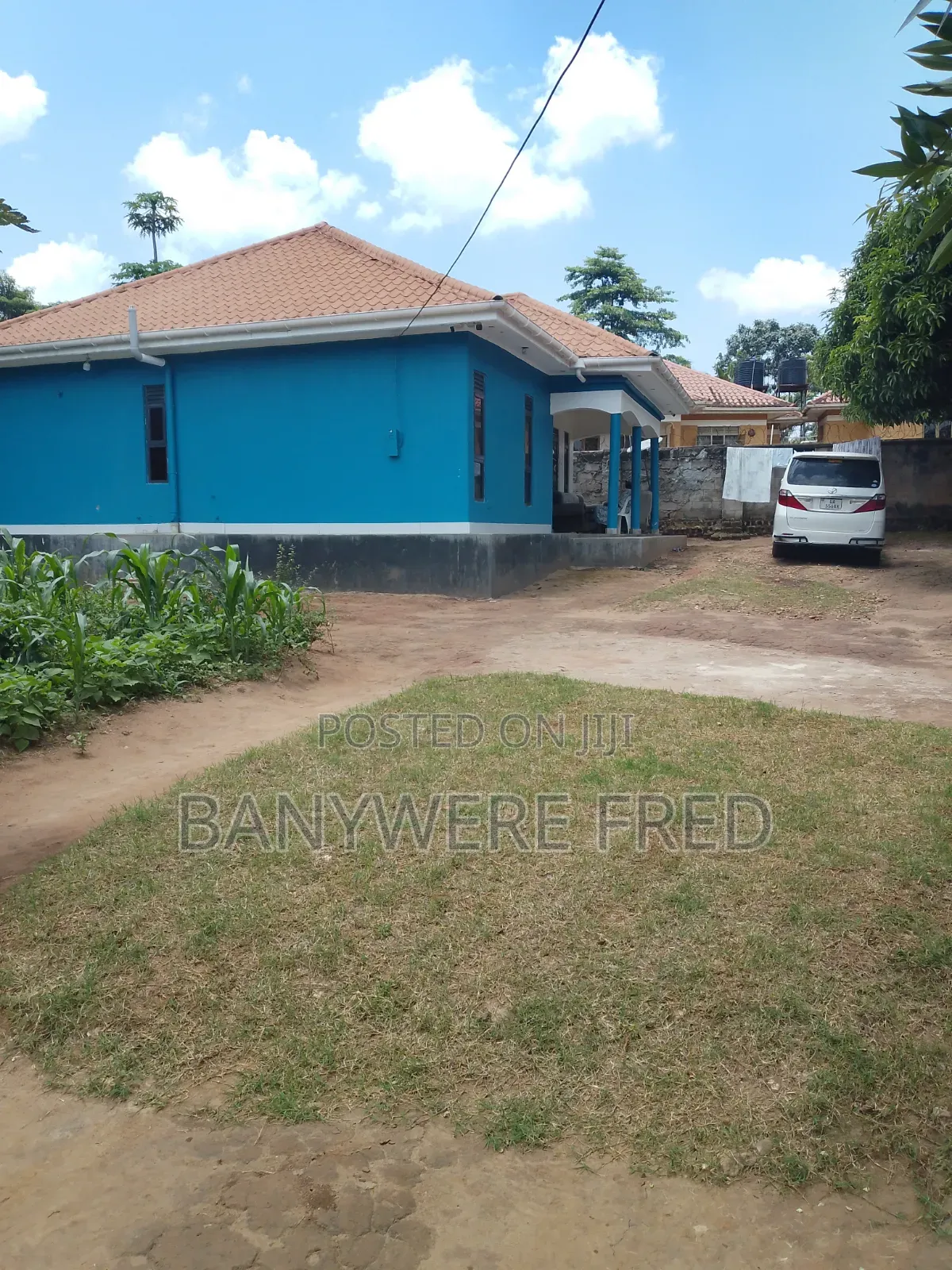 3bdrm Bungalow in Nsawo Estate, Kira for sale in Kira