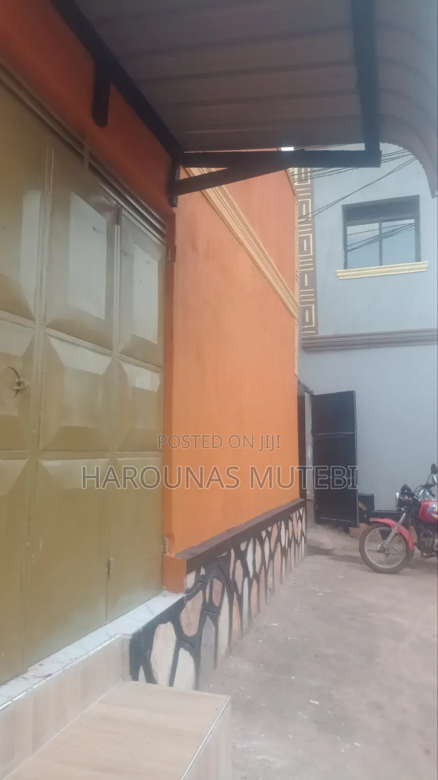 Furnished 5bdrm House in Kyebando, Wakiso / Wakiso for sale in Wakiso / Wakiso