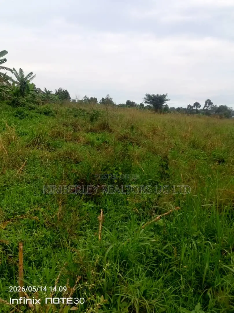 7 Acres of Prime Land for Sale - Gombe , Nansana ( Wakiso) in Division A