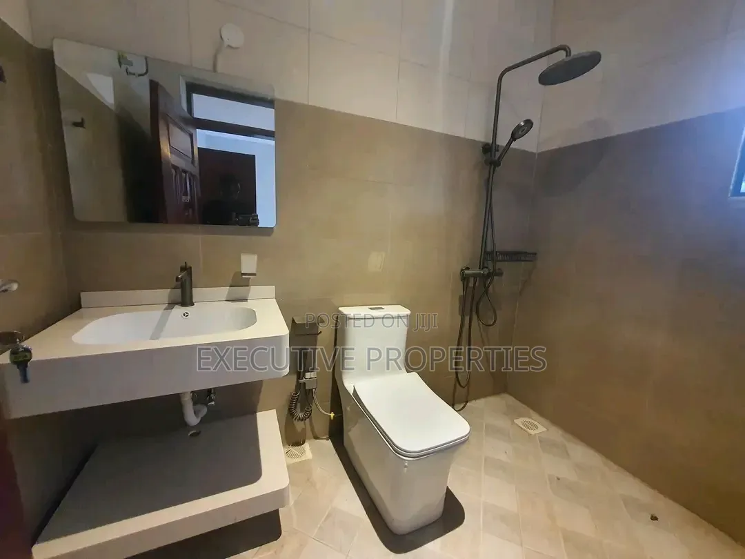1bdrm Apartment in Lweza, Central Division for rent in Central Division