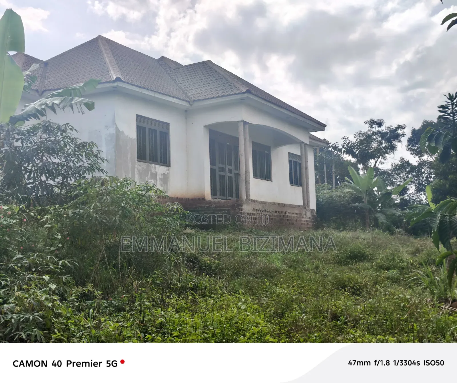 3bdrm Bungalow in Nabusugwe, Central Division for sale in Central Division