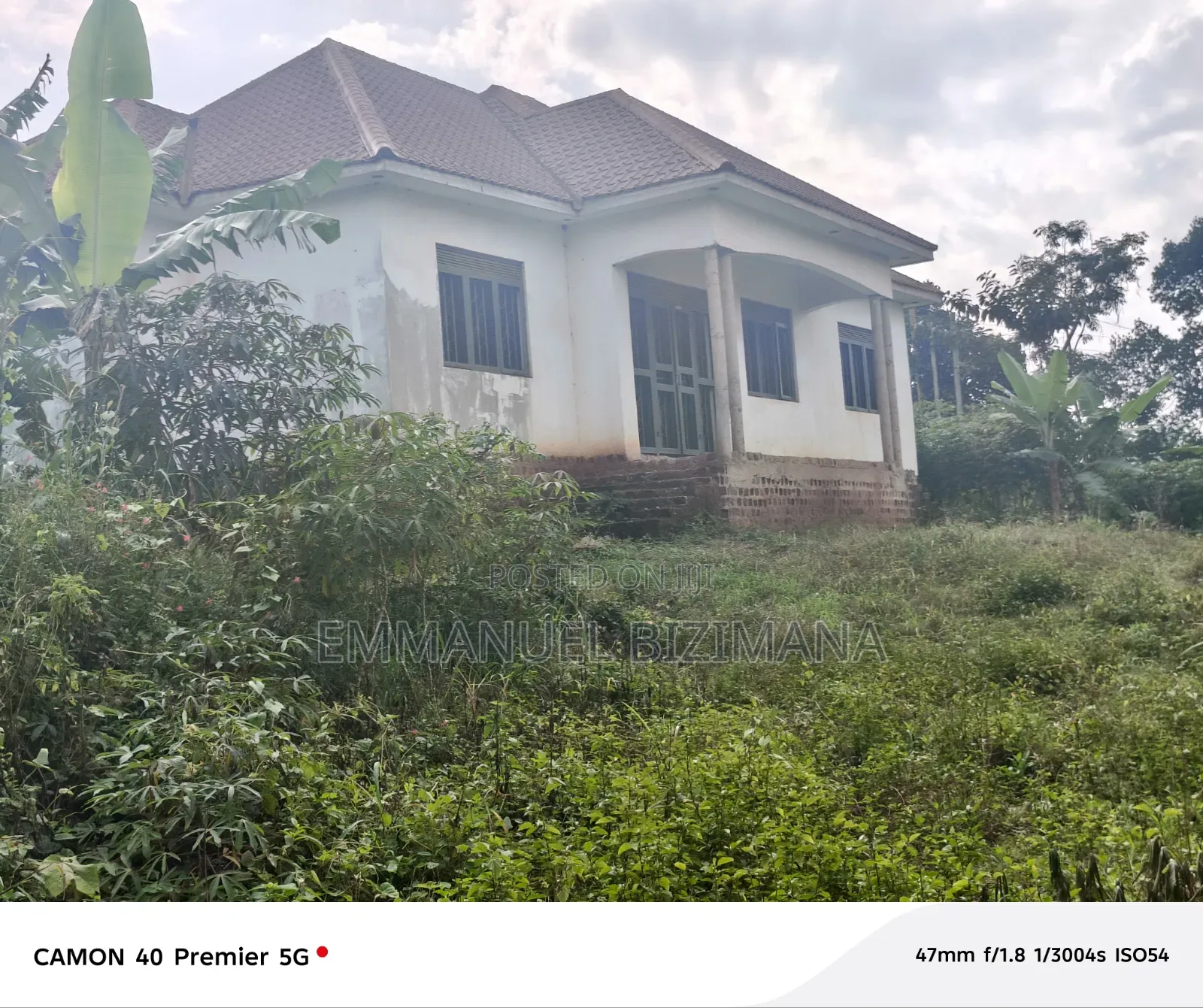 3bdrm Bungalow in Nabusugwe, Central Division for sale in Central Division