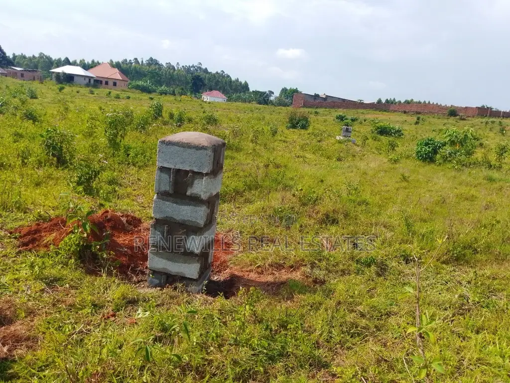 Land for Sale in Entebbe Buwaya- Sazi 50 by 100 Titled in an Estate in Kasanje