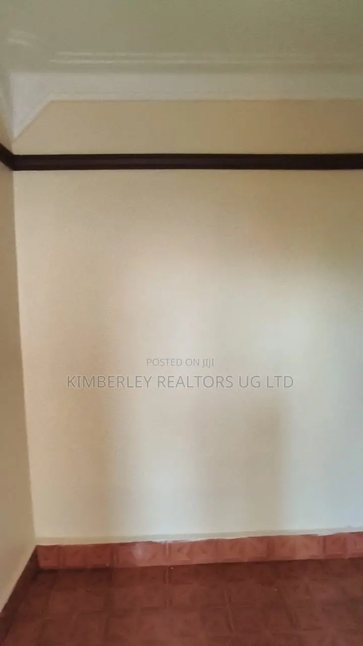 3bdrm Condo in Makindye for sale in Makindye