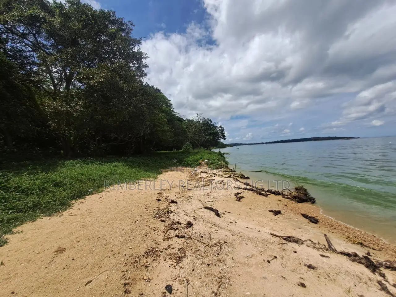 50 Acres Lakefront Land for Sale – Garuga, Entebbe Road in Division A