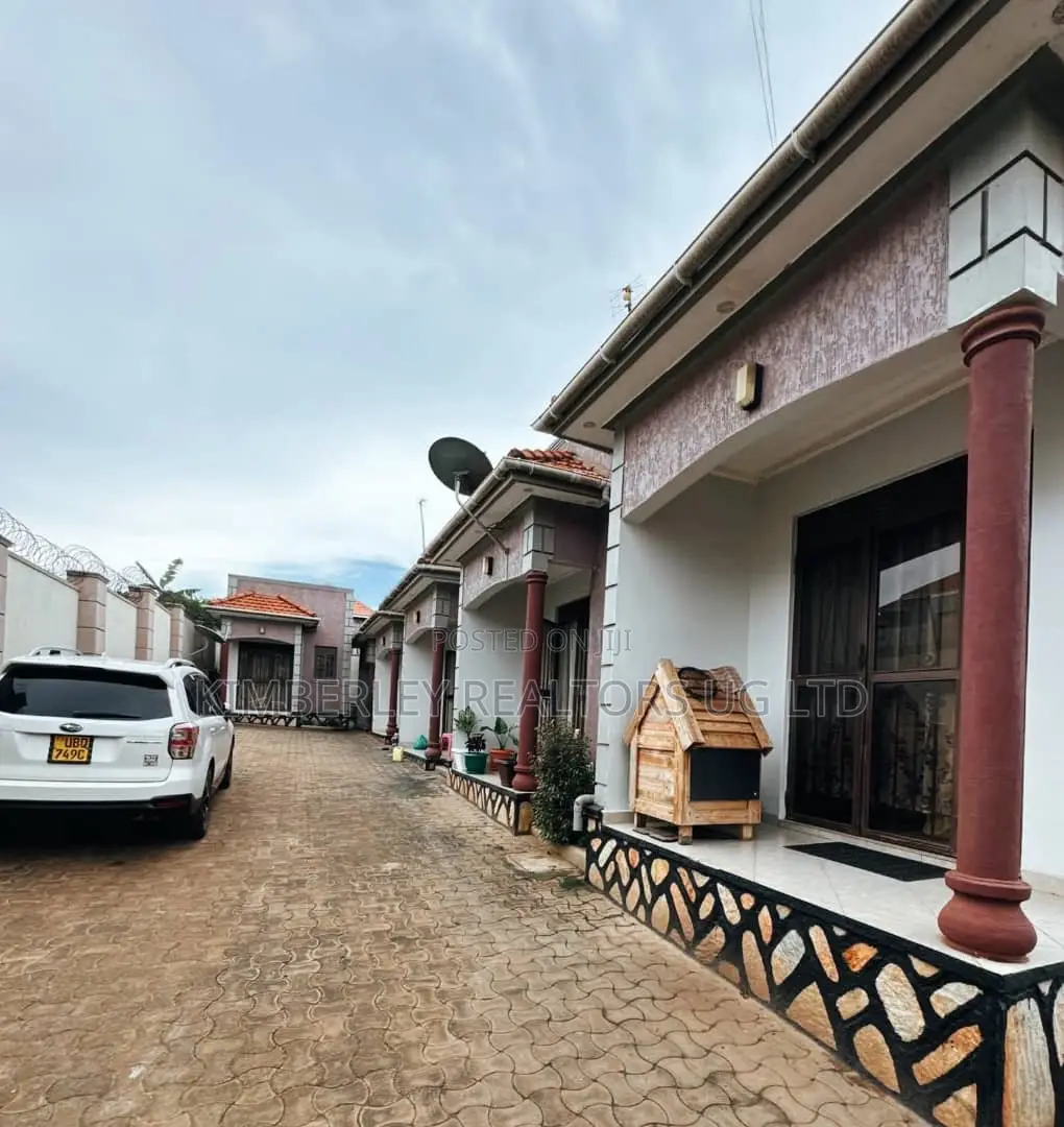 Furnished 1bdrm Duplex in Division A for sale in Division A