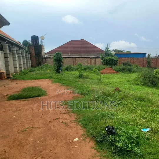 Kasangati Near Town 50*100 Plot in Wakiso / Wakiso