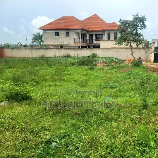 Kasangati Near Town 50*100 Plot in Wakiso / Wakiso