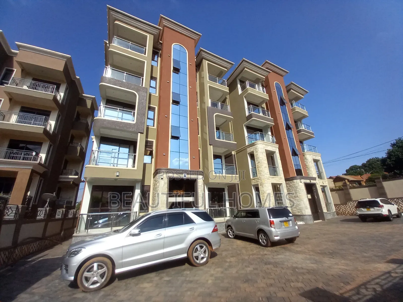 Furnished 2bdrm Block of Flats in Kisaasi, Nakawa for sale in Nakawa