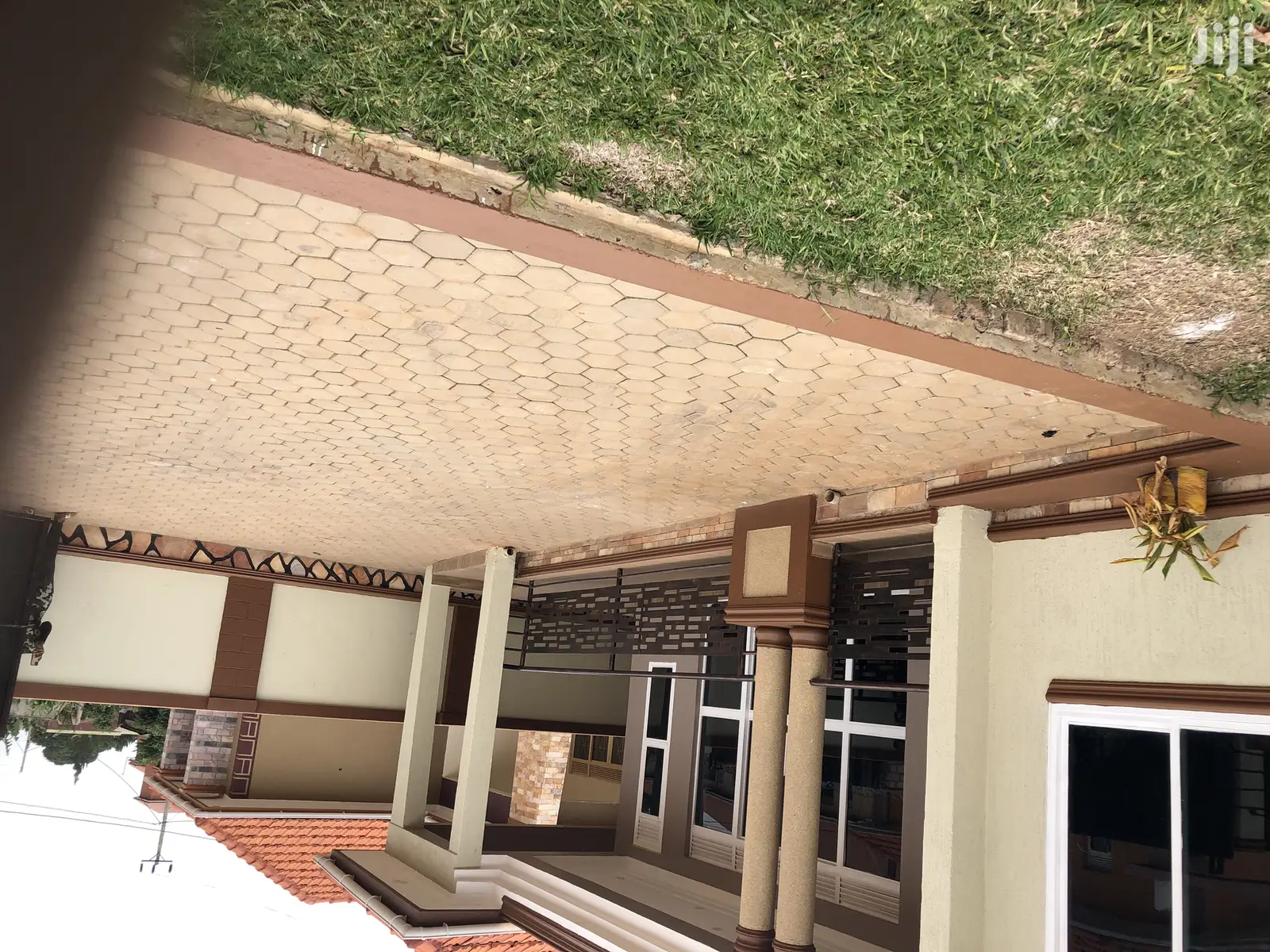Kira Mamerito Road House In Tarmacked Neighborhood in Kampala