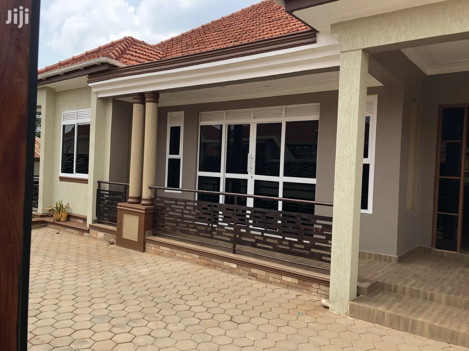 Kira Mamerito Road House In Tarmacked Neighborhood in Kampala