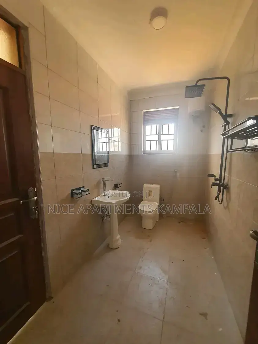 1bdrm Apartment in Lweza Entebbe Road, Central Division for rent in Central Division