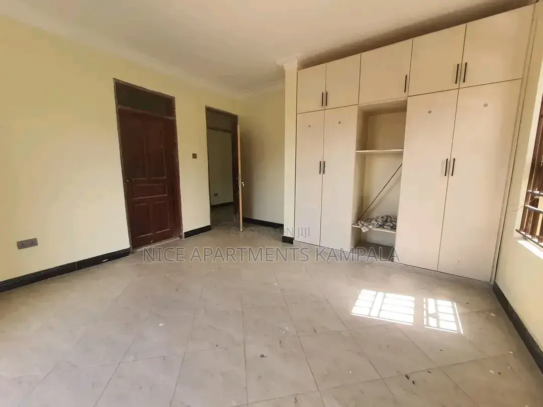 1bdrm Apartment in Lweza Entebbe Road, Central Division for rent in Central Division