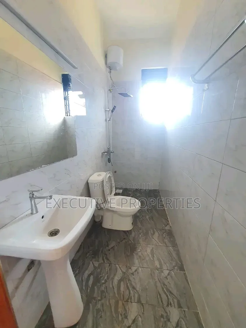 1bdrm Apartment in Lweza, Central Division for rent in Central Division