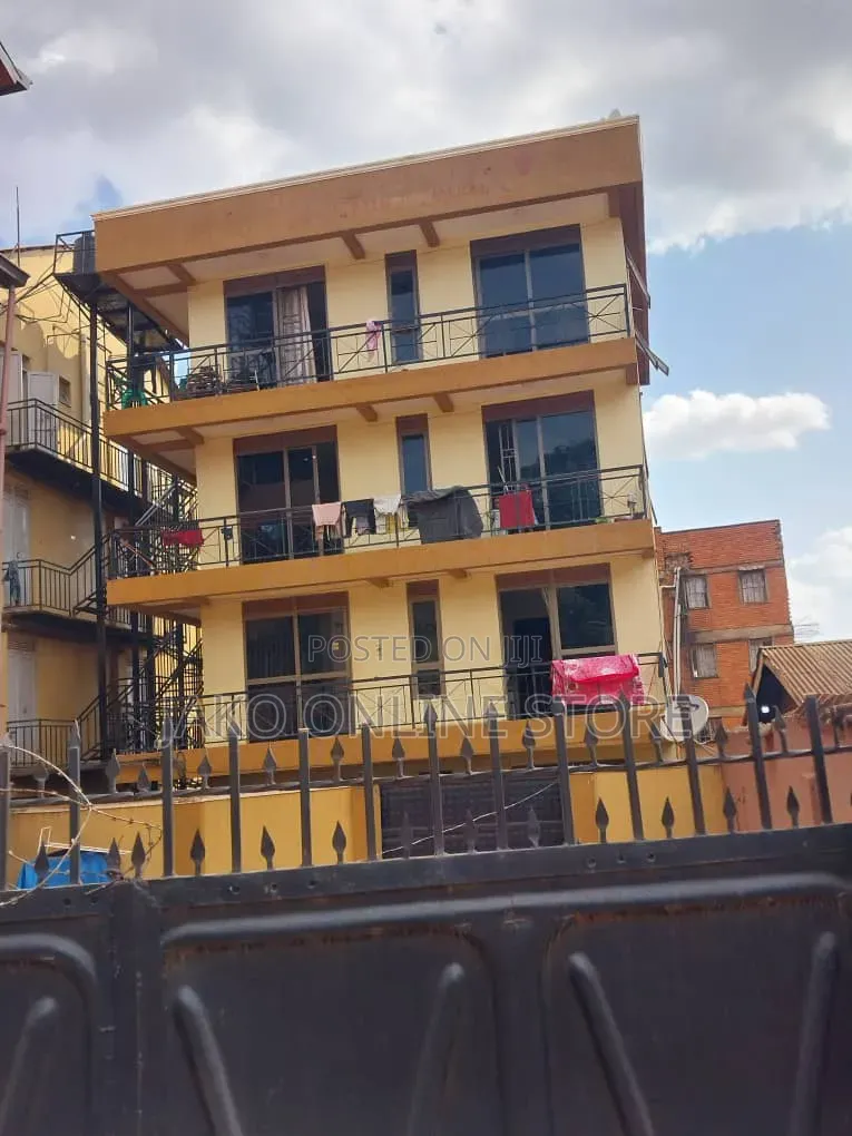 8bdrm Apartment in Makerere, Kawempe for sale in Kawempe