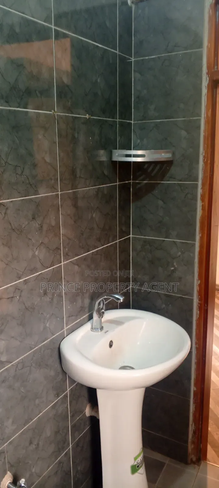 Furnished Studio Apartment in Bulindo, Central Division for rent in Central Division