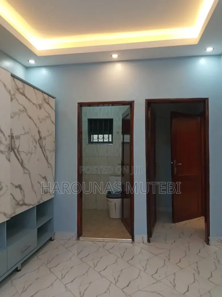 Furnished 2bdrm House in Yesua Mala, Wakiso / Wakiso for sale in Wakiso / Wakiso