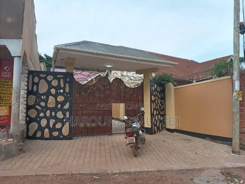 Furnished 2bdrm House in Yesua Mala, Wakiso / Wakiso for sale in Wakiso / Wakiso