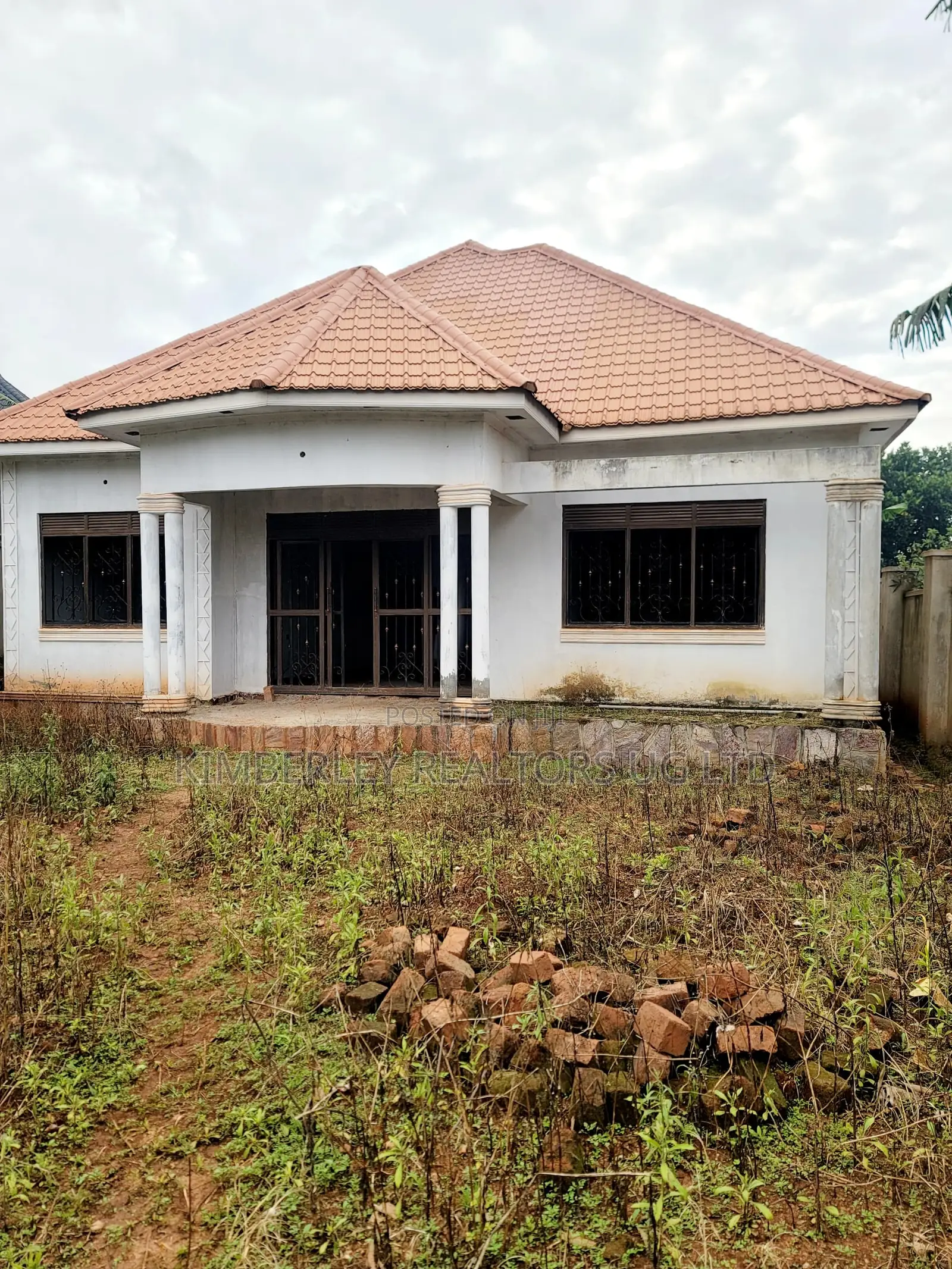 3bdrm House in Central Division for sale in Central Division