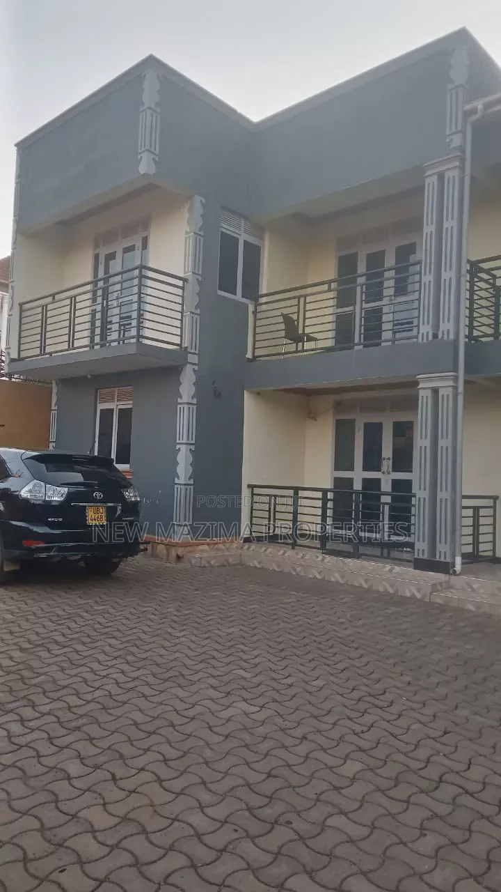 6bdrm Block of Flats in Mutundwe Heights, Central Division for sale in Central Division