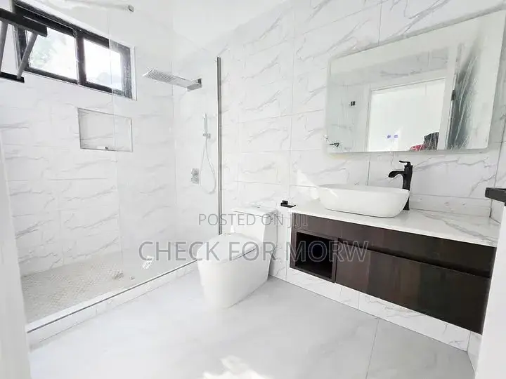 3bdrm Apartment in Bugolobi, Nakawa for rent in Nakawa