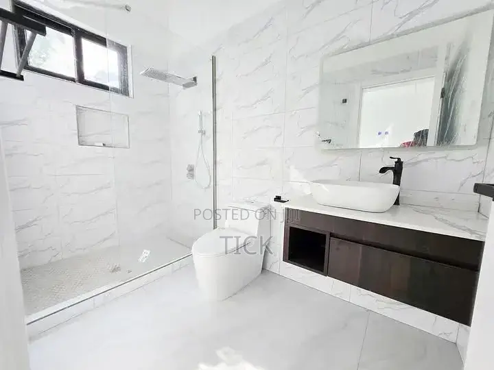 3bdrm Apartment in Bugolobi, Nakawa for rent in Nakawa