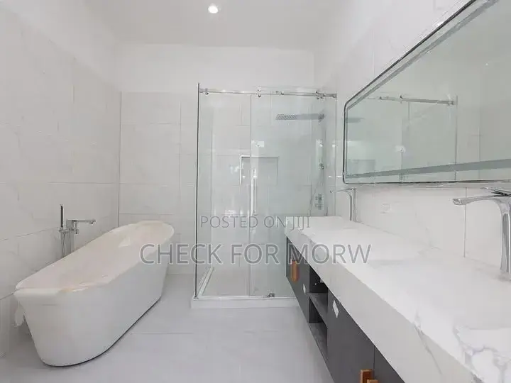 3bdrm Apartment in Bugolobi, Nakawa for rent in Nakawa