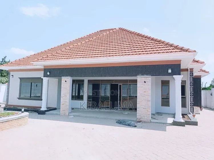 4bdrm House in Kira, Central Division for sale in Central Division
