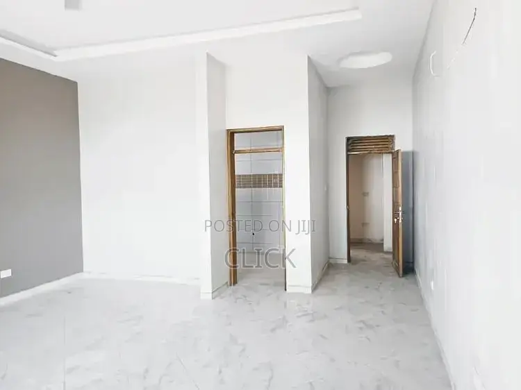 4bdrm House in Kira, Central Division for sale in Central Division