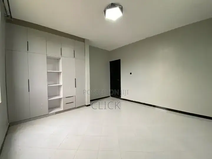 3bdrm Apartment in Bukoto, Central Division for rent in Central Division