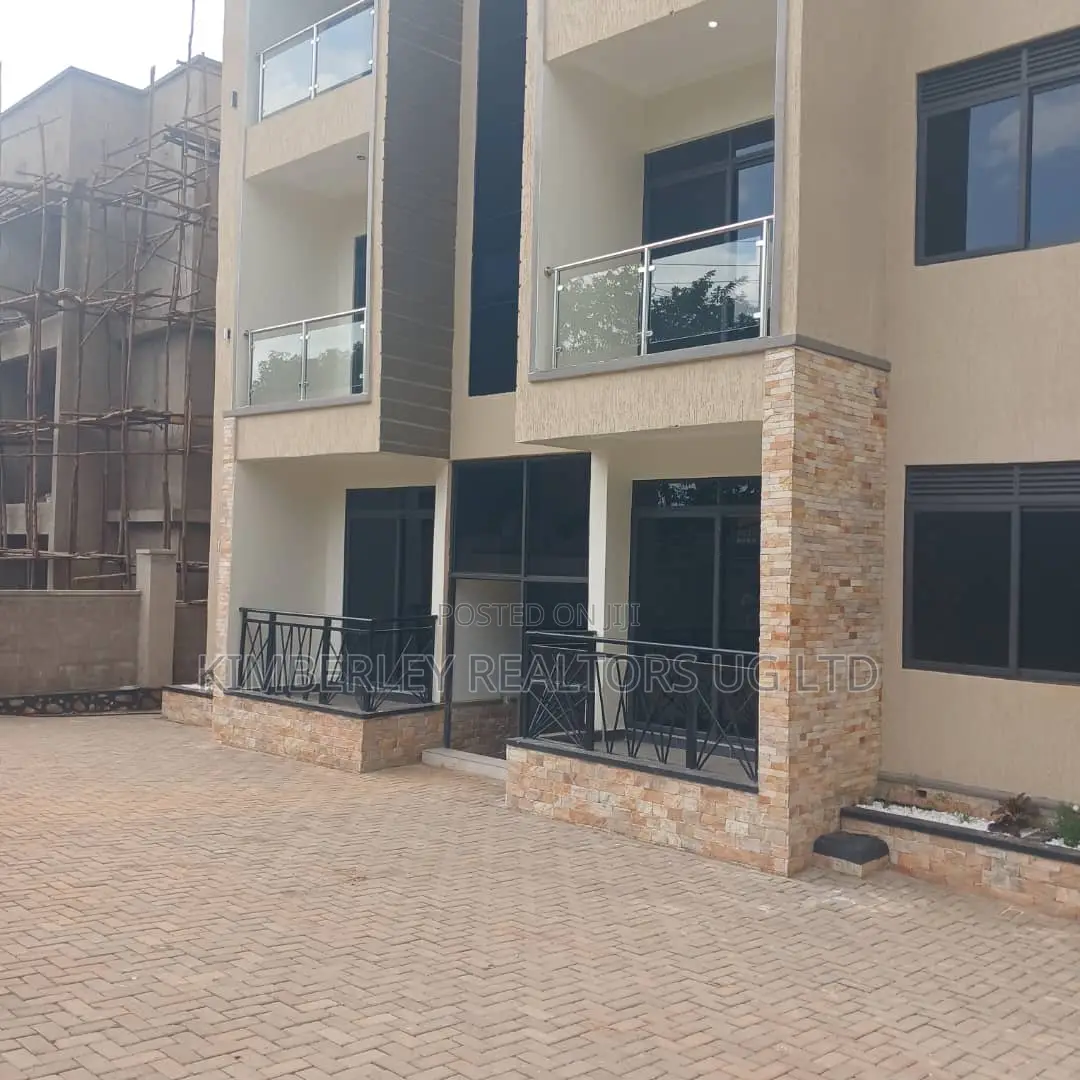 6bdrm Apartment in Division A for sale in Division A
