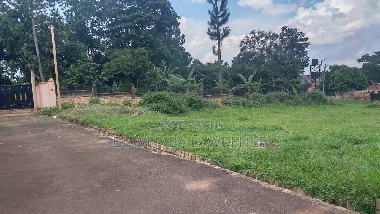 Land for Sale at Kira Municipality 50x100 in Central Division
