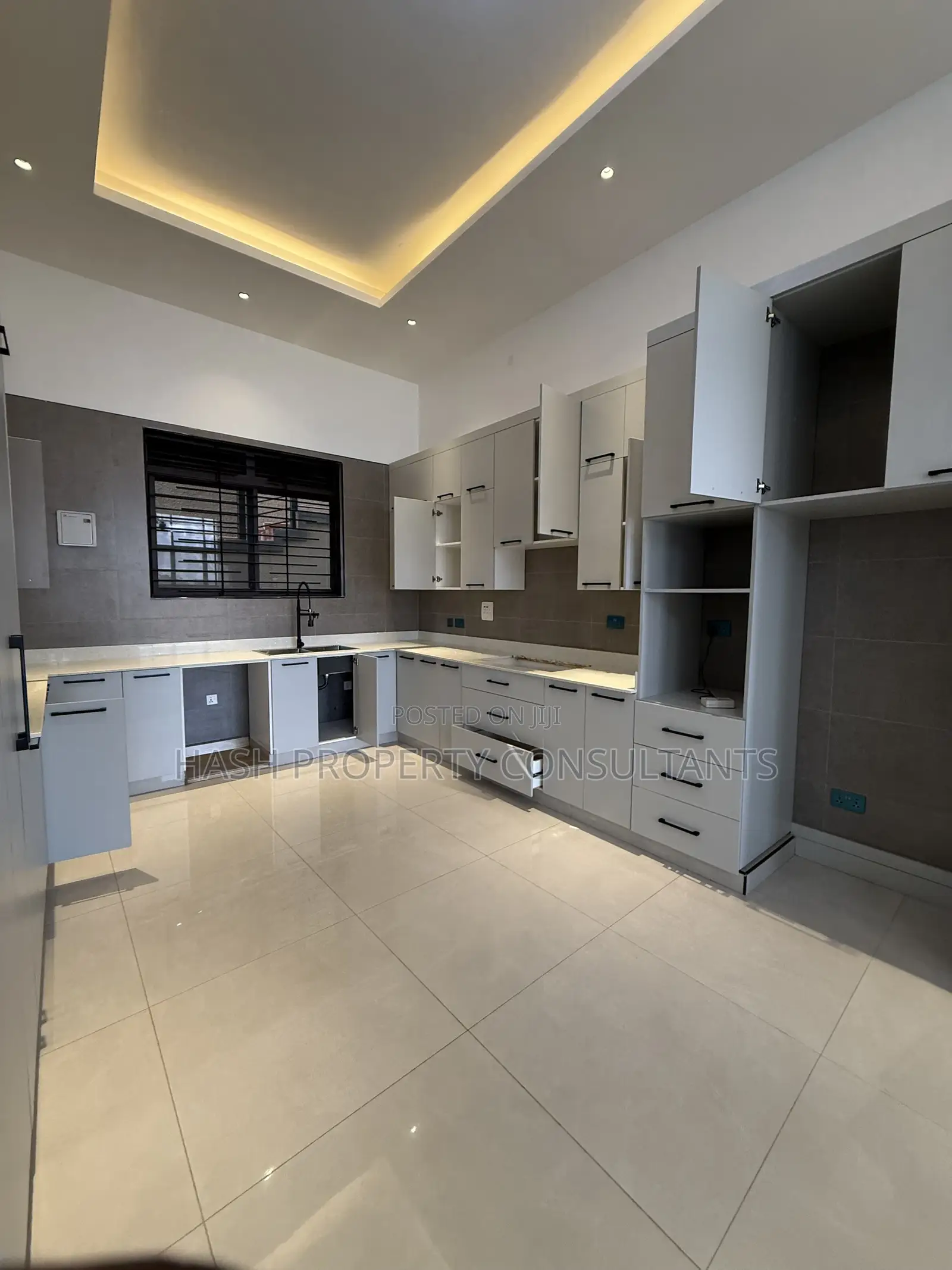 4bdrm Duplex in Lubowa, Central Division for rent in Central Division