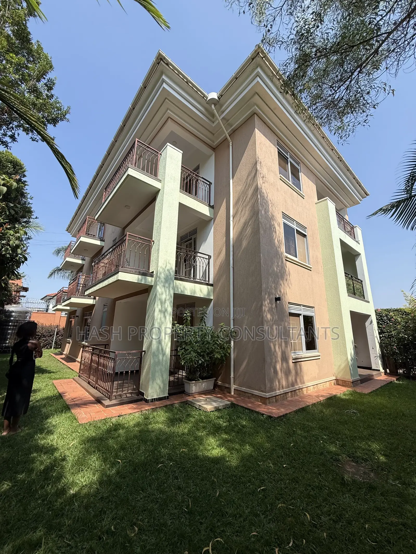 3bdrm Apartment in Lubowa, Central Division for rent in Central Division