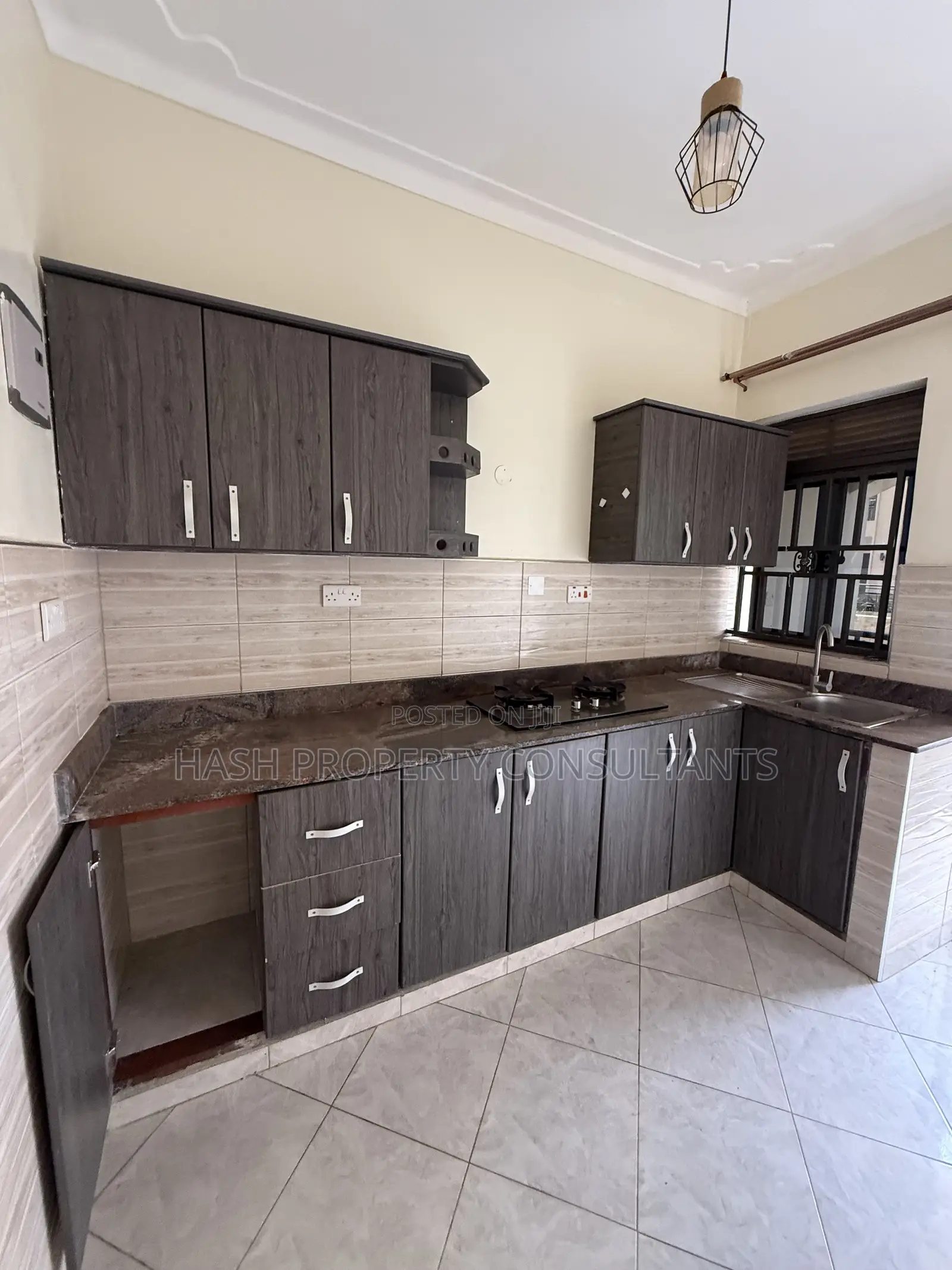 3bdrm Apartment in Lubowa, Central Division for rent in Central Division
