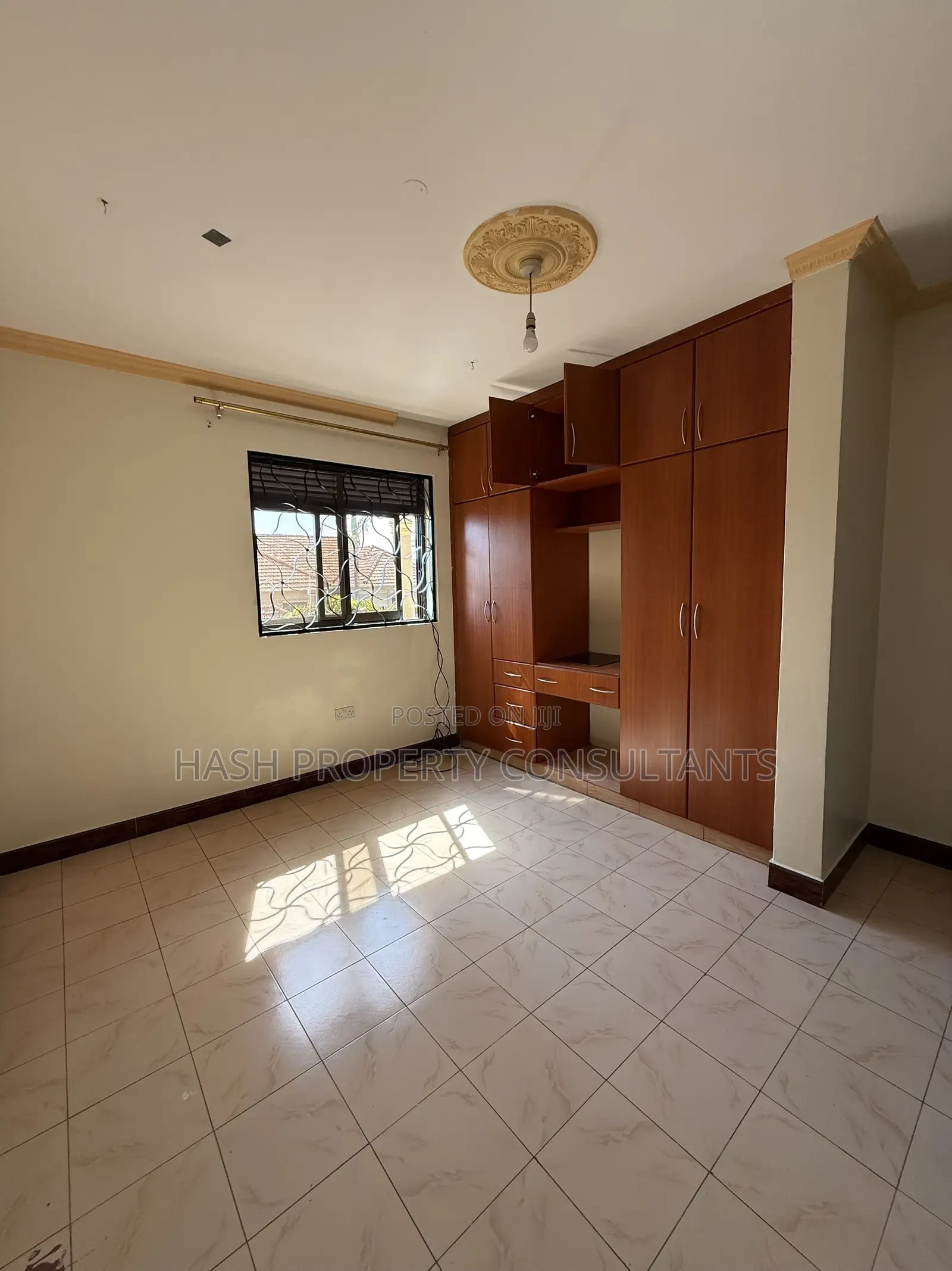 3bdrm Apartment in Muyenga, Central Division for rent in Central Division
