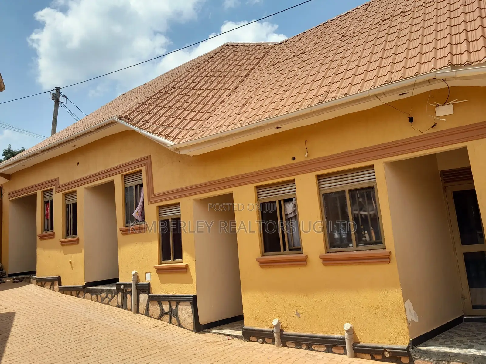 3 Shops 3 Single Self-contained Rooms – Nansana At 320m in Nabweru