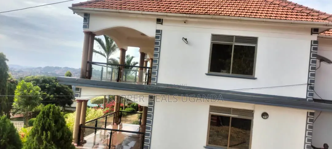 Big Building for Rent in Kisaasi in Nakawa