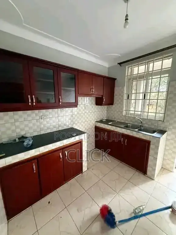 3bdrm Apartment in Bugolobi, Central Division for rent in Central Division