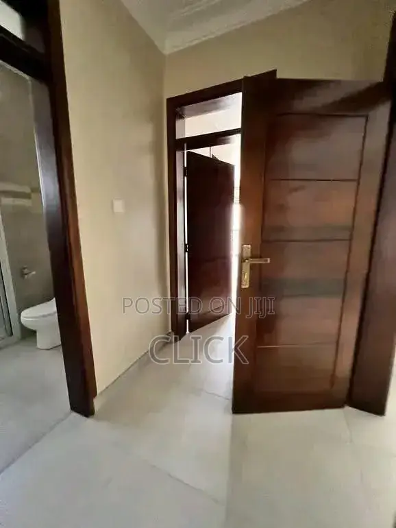 3bdrm Apartment in Mbuya, Central Division for rent in Central Division