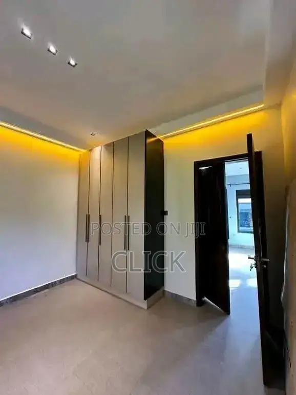 3bdrm Apartment in Muyenga, Central Division for rent in Central Division