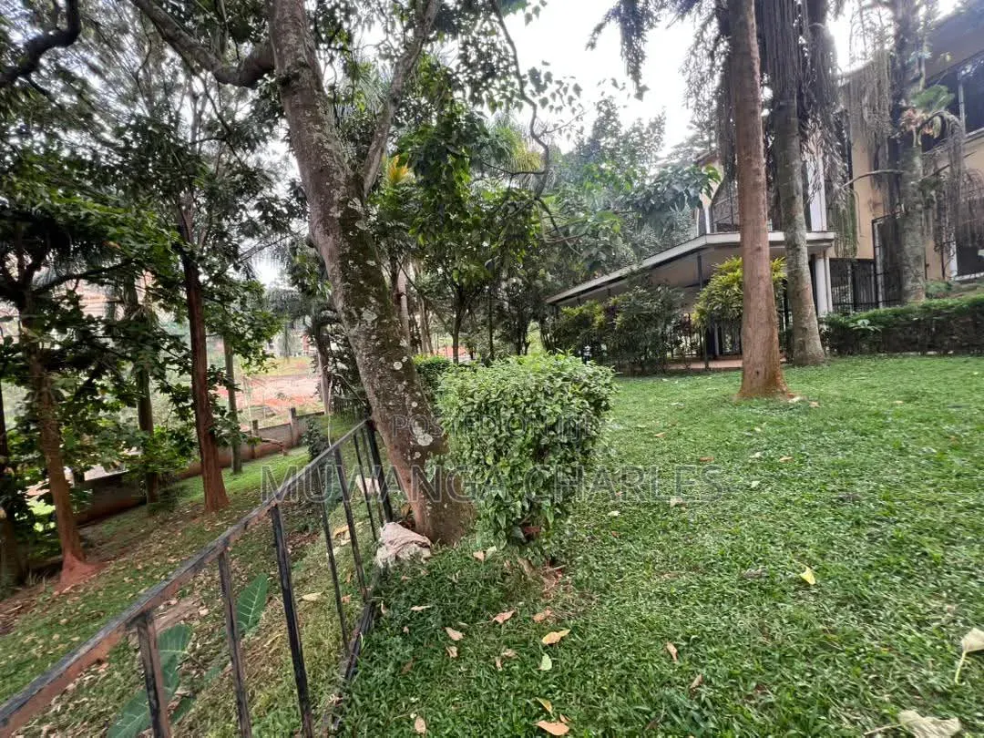 1.1acres Available for Sale in Kololo in Central Division