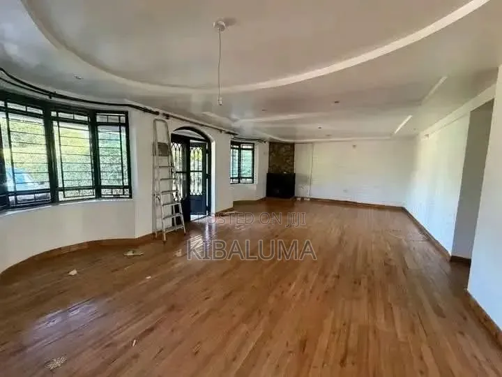 5bdrm Duplex in Bugolobi, Central Division for rent in Central Division