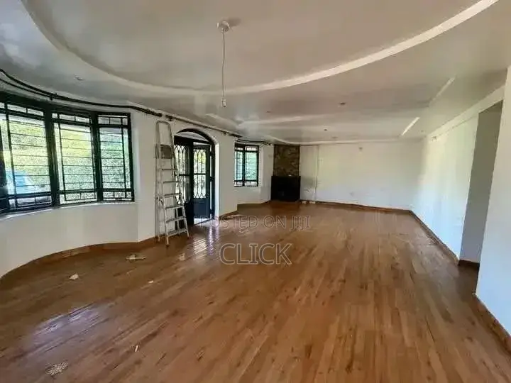 5bdrm Duplex in Bugolobi, Central Division for rent in Central Division